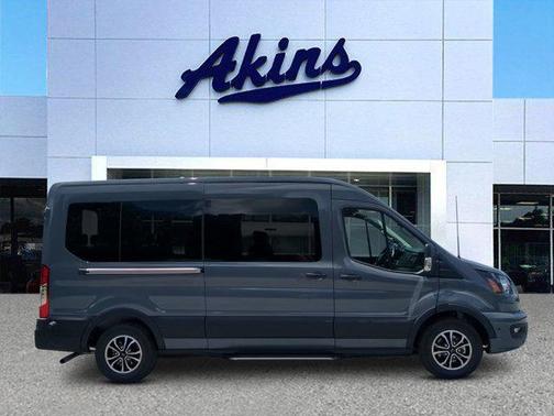 2025 Ford Transit-350 XLT