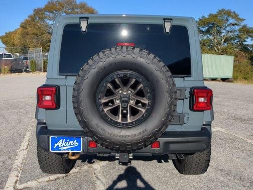 2025 Jeep Wrangler Rubicon 392