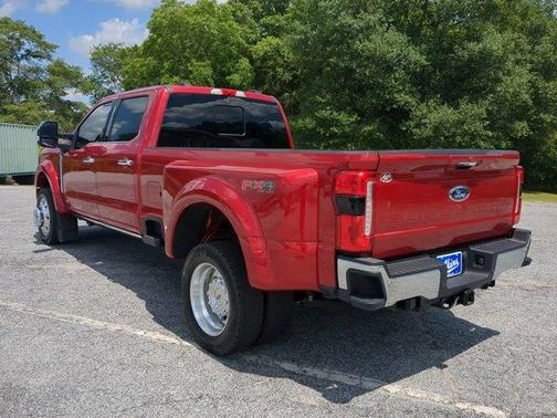 2024 Ford F-450 Lariat