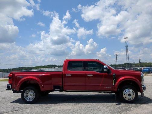2024 Ford F-450 Lariat