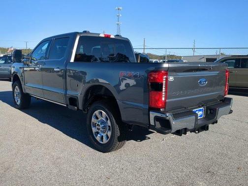 2026 Ford F-350 Lariat Super Duty