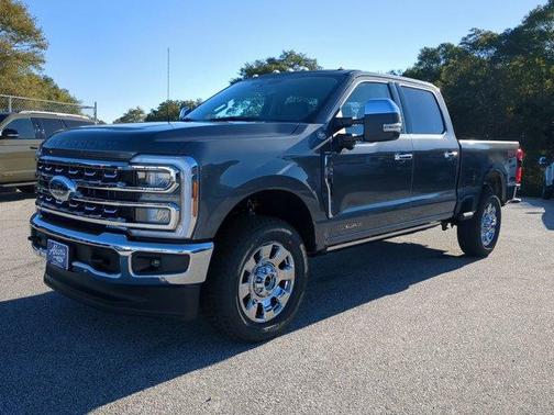 2026 Ford F-350 Lariat Super Duty