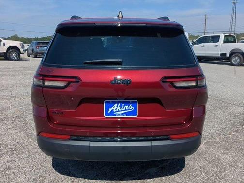 2024 Jeep Grand Cherokee L Laredo