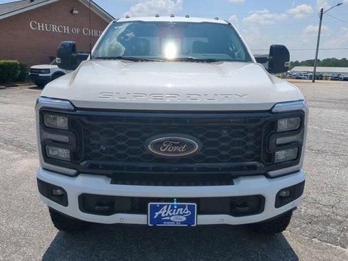 2025 Ford F-250 Lariat