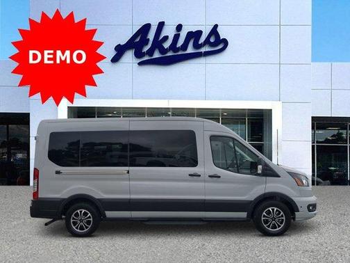2024 Ford Transit-350 XLT