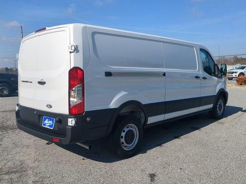 2026 Ford Transit-250 XL