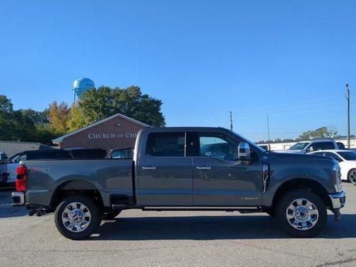 2026 Ford F-350 Lariat Super Duty