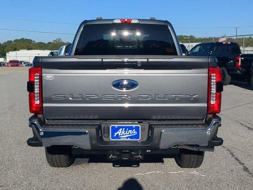 2026 Ford F-350 Lariat Super Duty