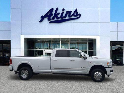 2024 RAM 3500 Limited