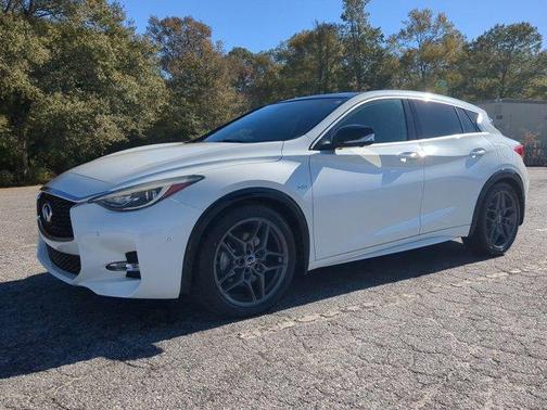 2018 INFINITI QX30 Sport