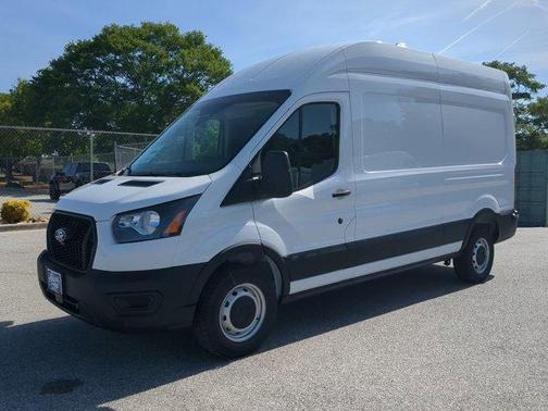Oxford White 2026 Ford Transit-250 Base