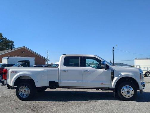 2025 Ford F-450 King Ranch