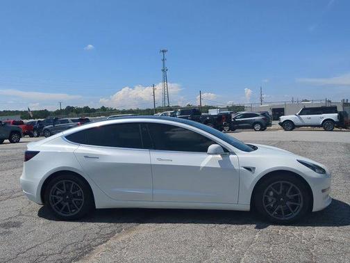 2020 Tesla Model 3 Long Range