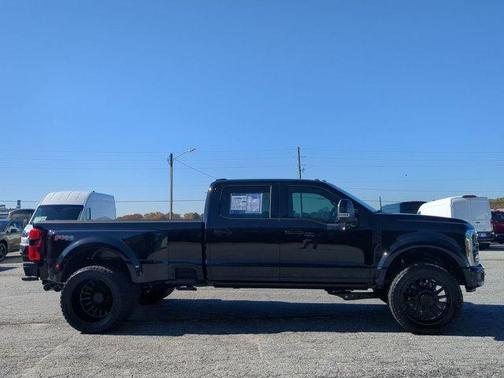 2025 Ford F-450 King Ranch