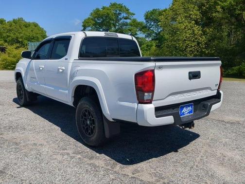 2022 Toyota Tacoma SR5