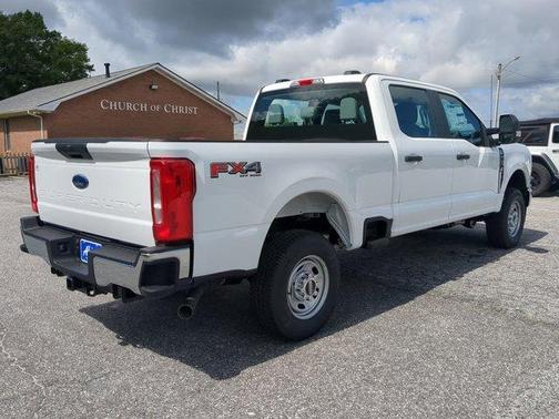 2025 Ford F-250 XL