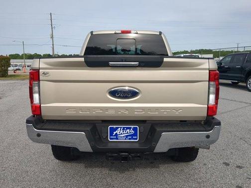 White Gold Metallic 2017 Ford F-250 Lariat