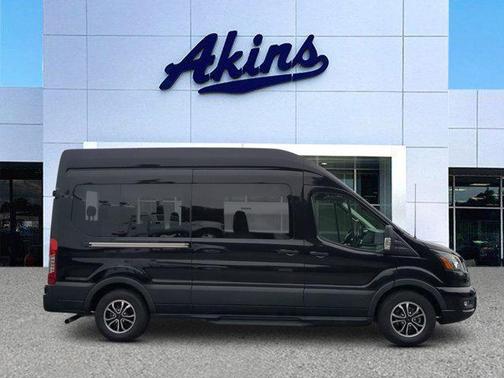 2024 Ford Transit-350 XLT