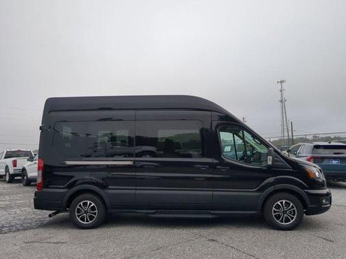 2024 Ford Transit-350 XLT