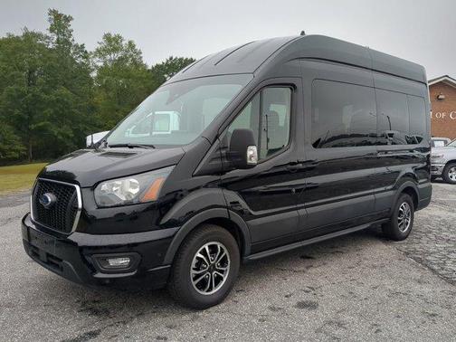 2024 Ford Transit-350 XLT