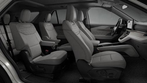 Star White 2026 Ford Explorer Platinum