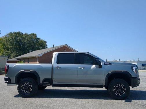2024 GMC Sierra 2500 AT4X