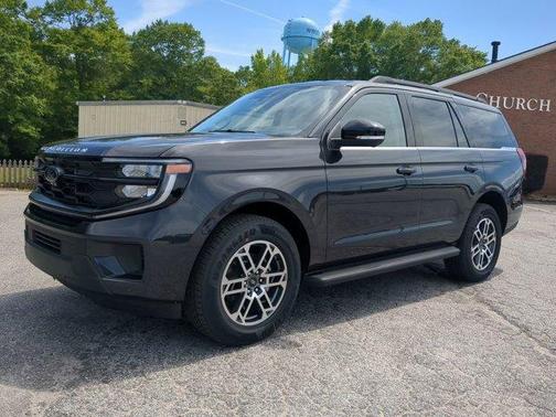 Dark Matter Gray Metallic 2026 Ford Expedition Active