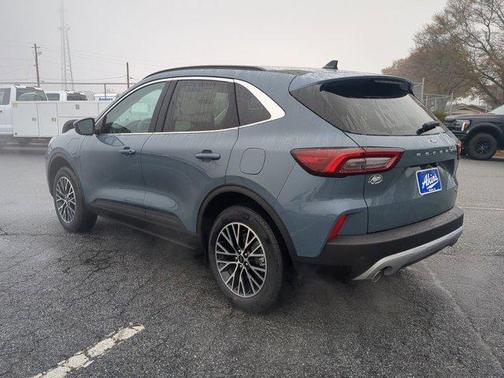 2025 Ford Escape PHEV