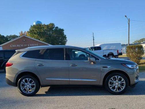 2018 Buick Enclave Avenir