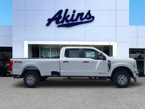 2025 Ford F-250 XL