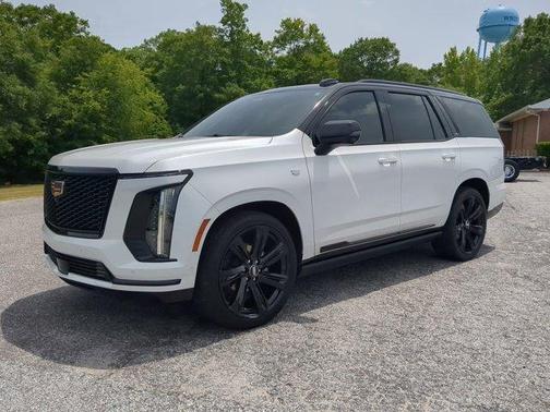 Crystal White Tri-Coat 2025 Cadillac Escalade Sport Platinum