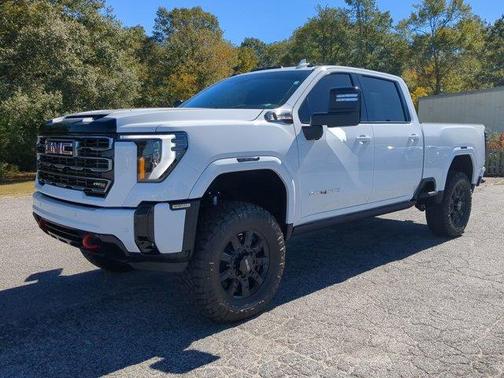 2025 GMC Sierra 2500 AT4