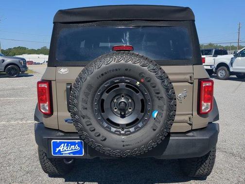 2025 Ford Bronco Base