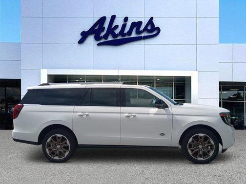 Star White 2026 Ford Expedition Max King Ranch