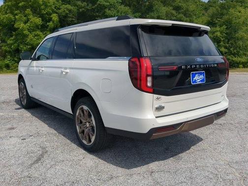 Star White 2026 Ford Expedition Max King Ranch