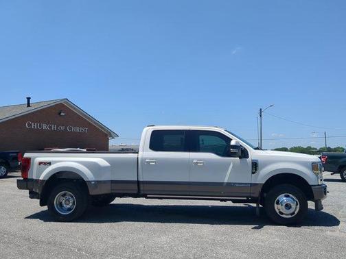 Star White 2022 Ford F-350 King Ranch