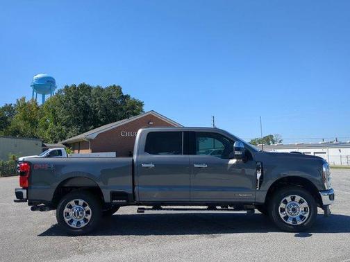 2026 Ford F-250 Lariat