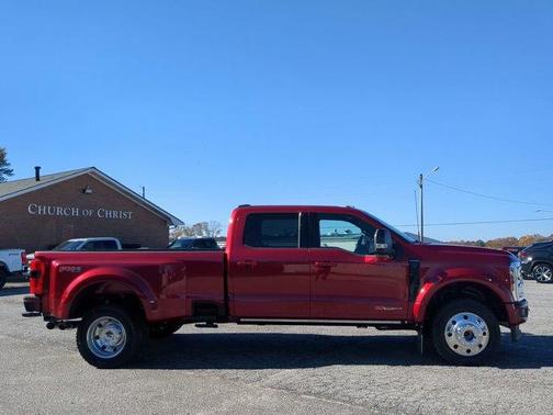 2025 Ford F-450 Platinum