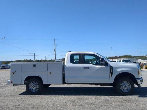 2026 Ford F-250 XL