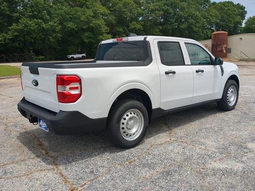 Oxford White 2026 Ford Maverick XL