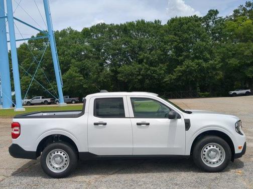 Oxford White 2026 Ford Maverick XL