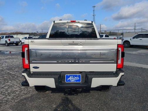 2026 Ford F-350 Platinum