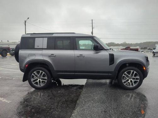 2020 Land Rover Defender 110 HSE
