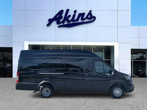 2025 Ford Transit-350 XLT