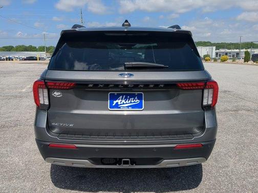 Carbonized Gray Metallic 2025 Ford Explorer Active