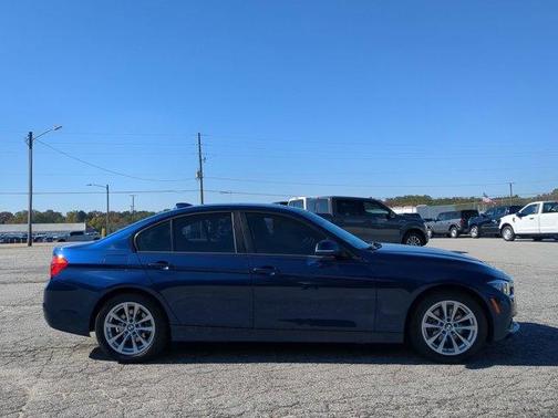 2017 BMW 320 i