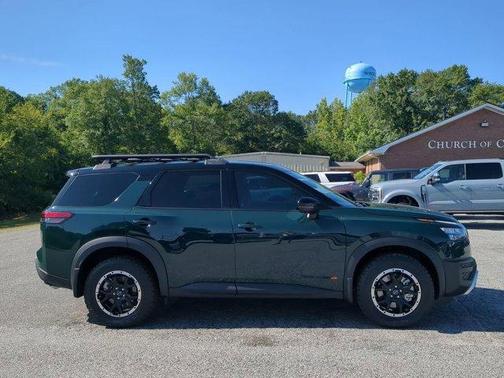 2025 Nissan Pathfinder Rock Creek