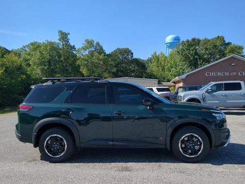 2025 Nissan Pathfinder Rock Creek