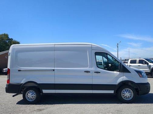 2025 Ford Transit-250 148 WB Medium Roof Cargo