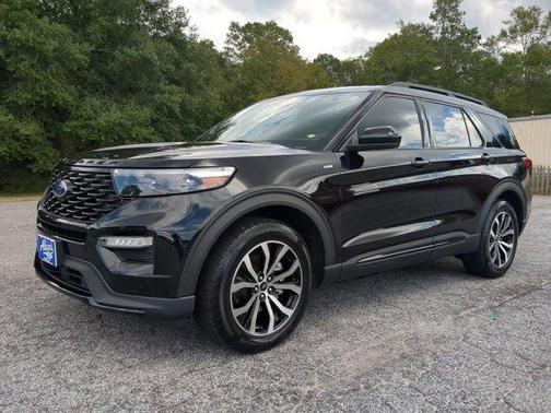 2023 Ford Explorer ST-Line